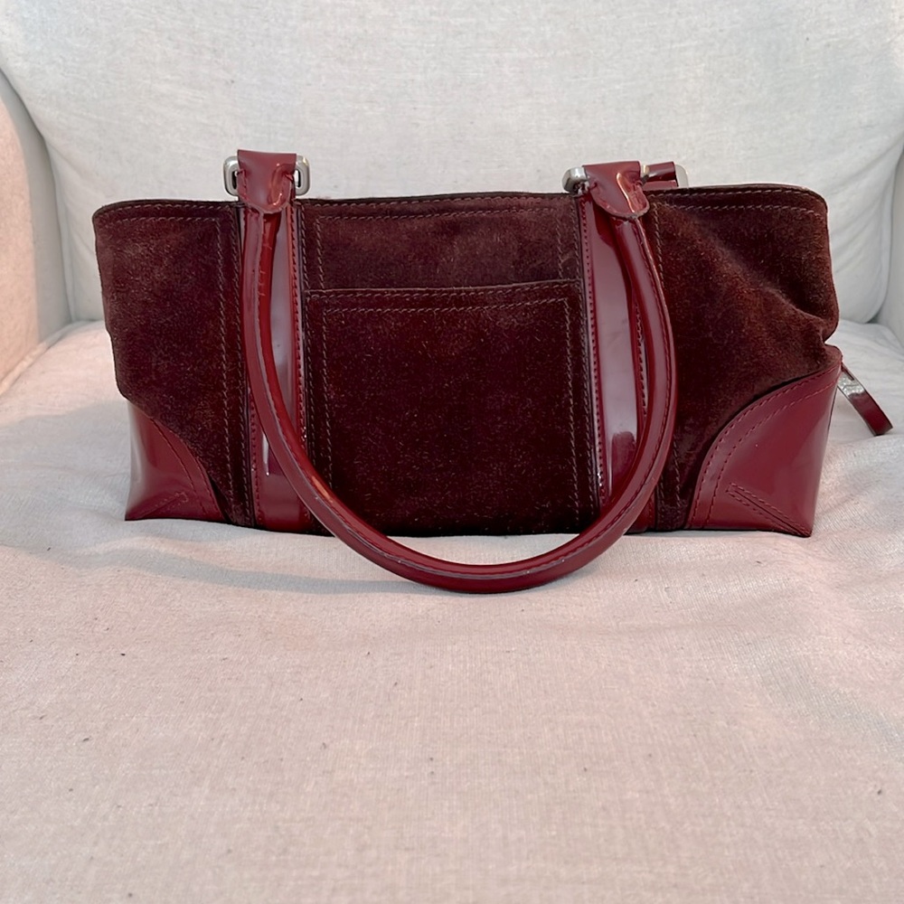 Genuine suede maroon handbag. 👜 hate to see this go!